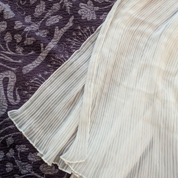 Victoria's Secret White Sheer Nightgown - Picture 2 of 7